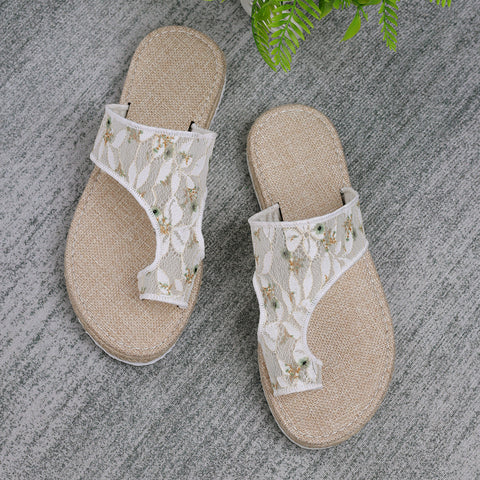 Flower Toe Post Flat Sandals